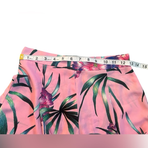 Show Me Your Mumu Pink Tropical Floral Shorts - Picture 3 of 7